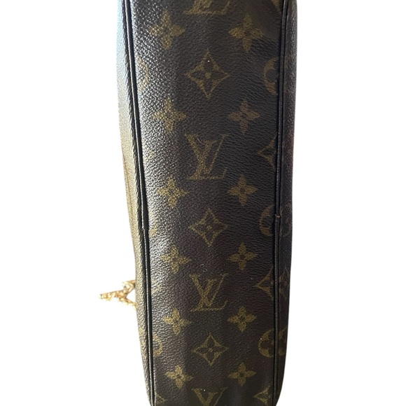 Louis Vuitton Trousse Toiletry bag - Picture 5 of 11